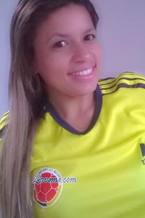 163088 - Dariela Age: 43 - Colombia