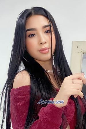 215847 - Emely Age: 21 - Colombia