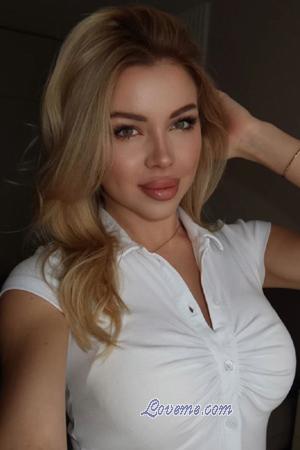 224420 - Olena Age: 22 - Ukraine